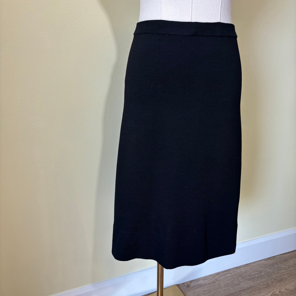 Ports Women's Pure Virgin Wool Knit A-line Black Skirt, SZ SM - Picture 5 of 5